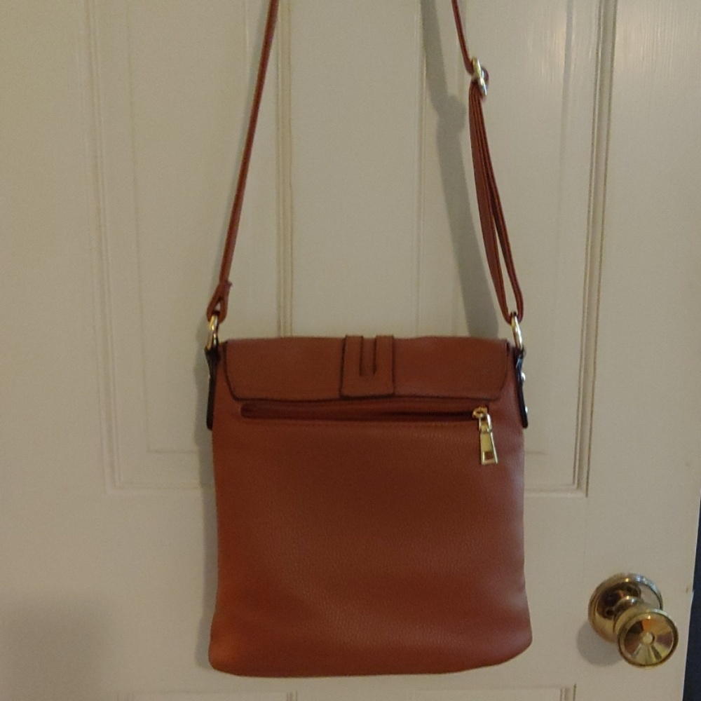 Purse - Picture 2 of 4